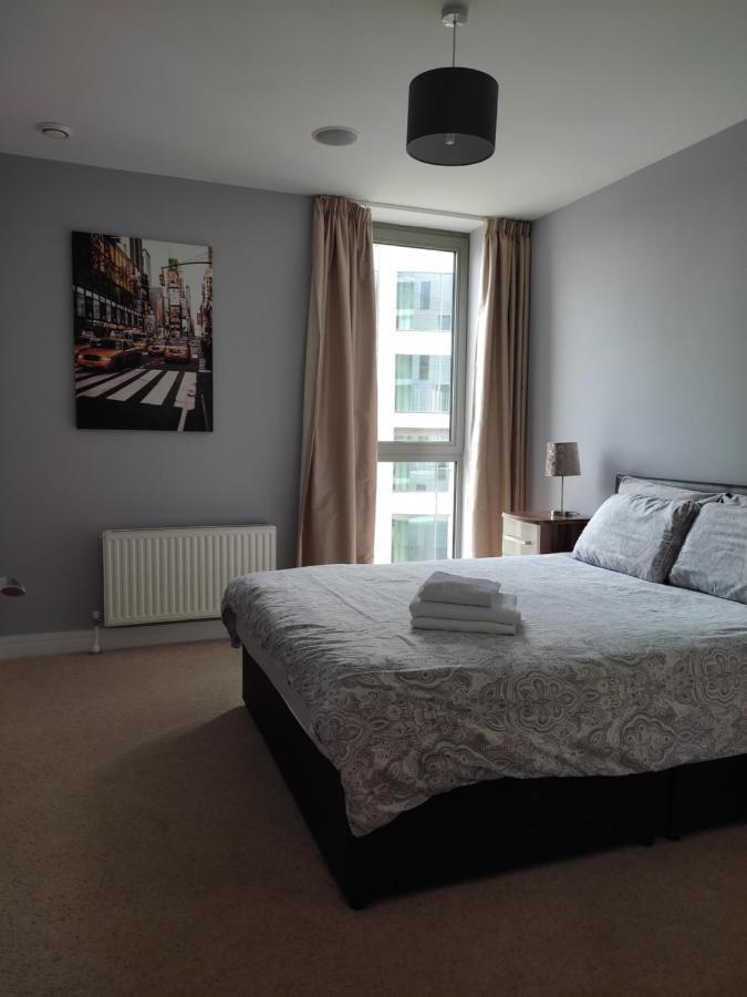 בלפסט Benji & Milos Apartments מראה חיצוני תמונה