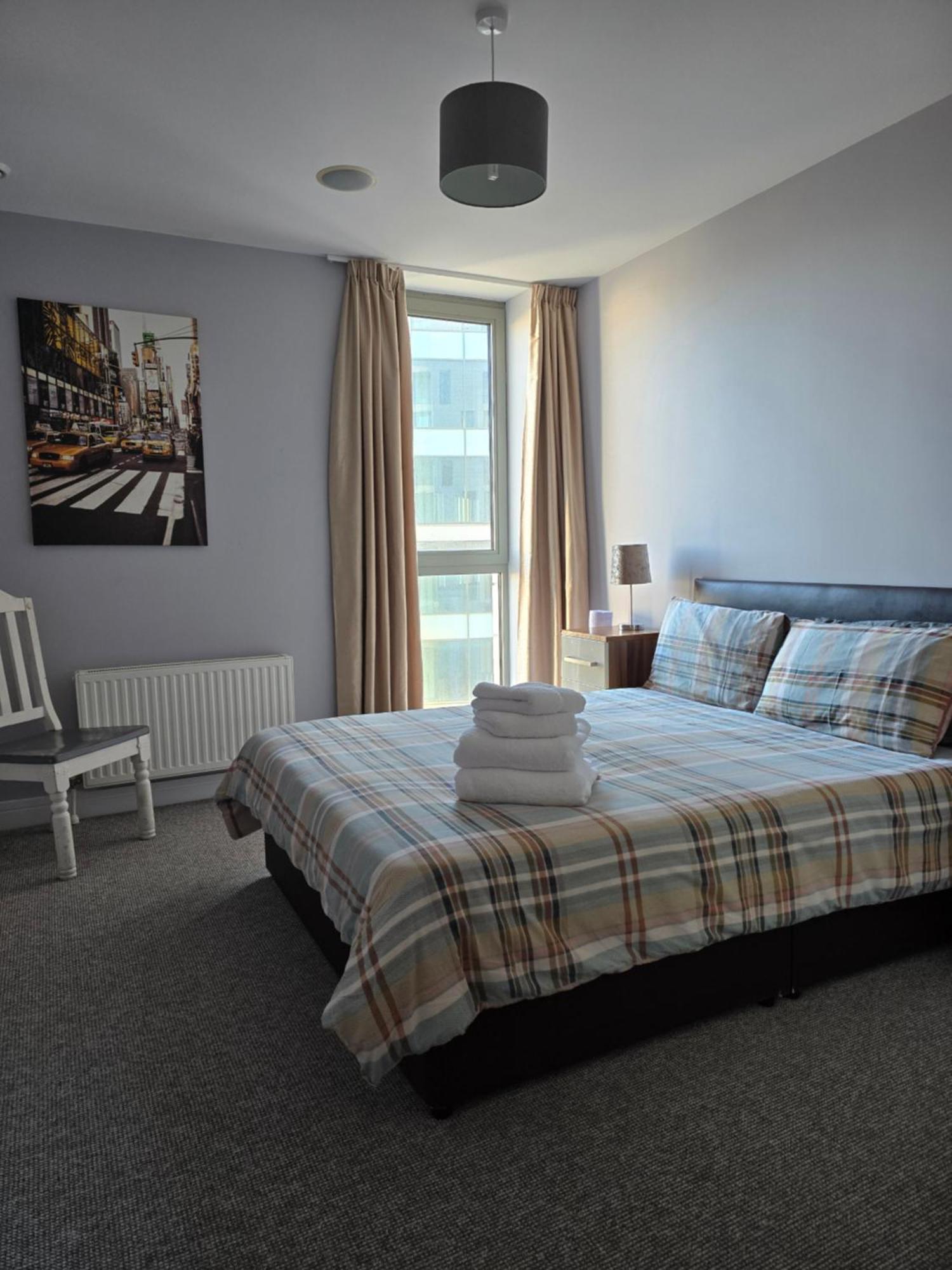 בלפסט Benji & Milos Apartments מראה חיצוני תמונה
